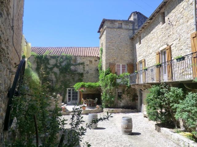 Photo Bed and breakfast Saint jean d'alcapies Domaine d'alcapiès