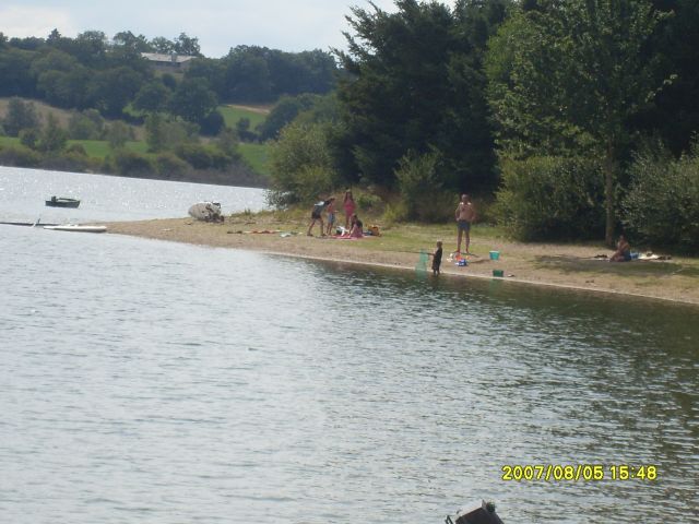 Camping de la presqu'ile **(lac de  ... 